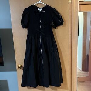 She + Sky Black Puff Sleeve Midi Dress